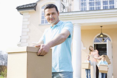 Local moving service planning around parking and access in Finchley