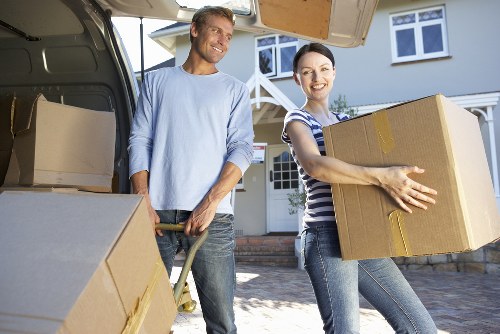 Local North London street access for a Finchley man and van job